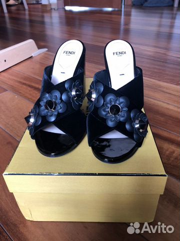 Новые мюли (сабо) Fendi 37-37,5 оригинал Новые мюли (сабо) Fendi 37-37,5 оригинал