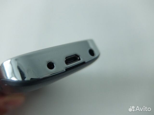 Телефон Nokia Asha 203 Телефон Nokia Asha 203