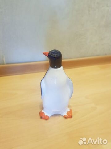 Фарфоровая статуэтка (пингвин-штоф)