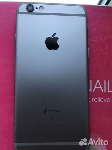 Телефон iPhone 6s