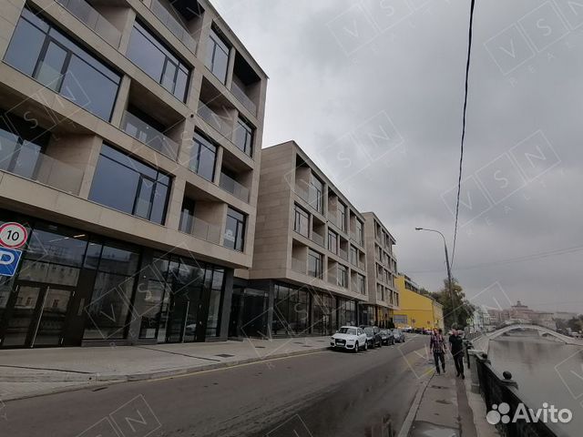 2-к квартира, 141 м², 2/6 эт.