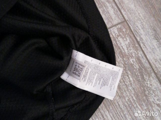 Футболка adidas Футболка adidas