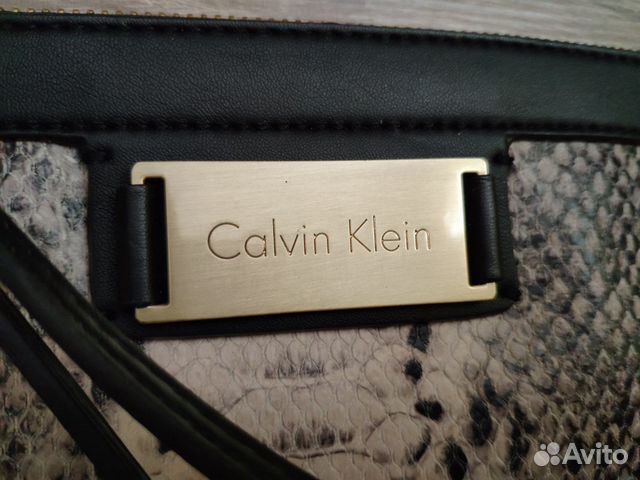 Calvin Klein новая сумка клатч оригинал