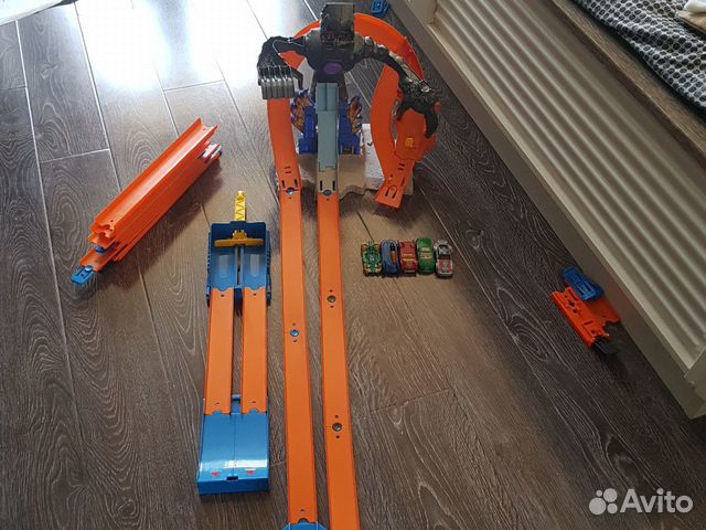 Hot wheels наборы+машинки Hot wheels наборы+машинки