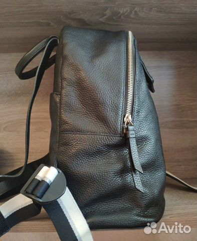Dkny by Donna Karan новый рюкзак кожаный оригинал Dkny by Donna Karan новый рюкзак кожаный оригинал