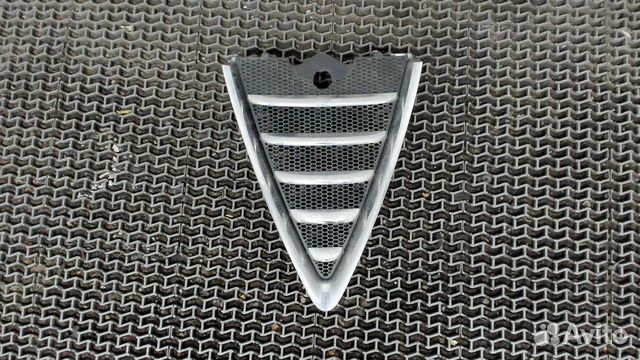 Решетка в капот Alfa Romeo GT, 2005