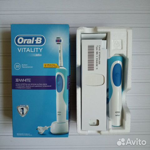 Новая Электрическая зубная щетка Oral-B Vitality Новая Электрическая зубная щетка Oral-B Vitality