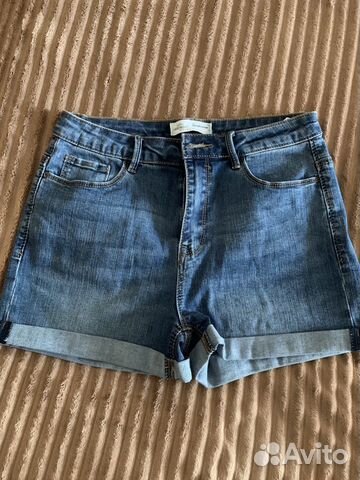 Шорты новые джинсовые Stradivarius