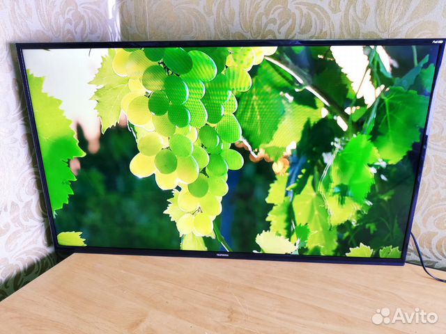 Smart Tv 43 LED, WiFi, Android, DVB-T2 Smart Tv 43 LED, WiFi, Android, DVB-T2