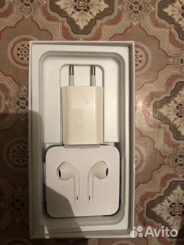 Телефон iPhone 7 128g Телефон iPhone 7 128g