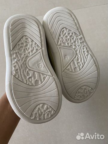 Детская обувь кроссовки Детская обувь кроссовки