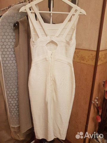 Платье Herve Leger Платье Herve Leger