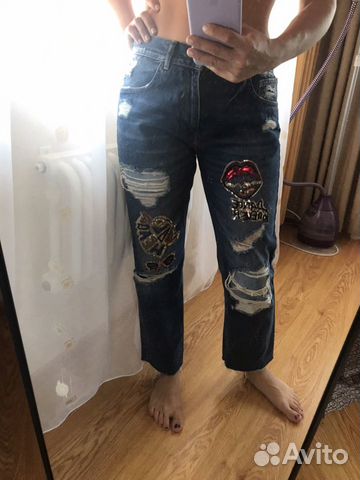 Джинсы zara38 размера с вышивкой Джинсы zara38 размера с вышивкой