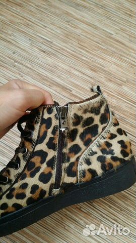 Новые Кроссовки MarcCain оригинал Новые Кроссовки MarcCain оригинал