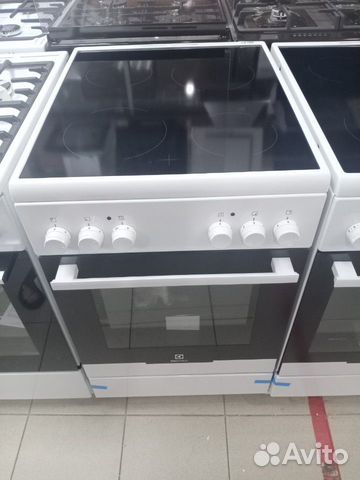 Плита электрическая electrolux EKC95010MW Плита электрическая electrolux EKC95010MW