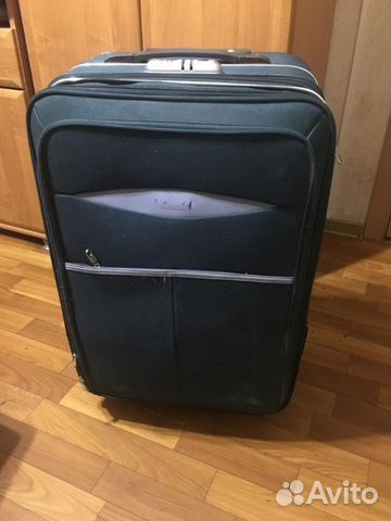 Чемодан на колесах