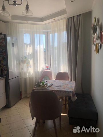 2-к квартира, 52 м², 3/17 эт.