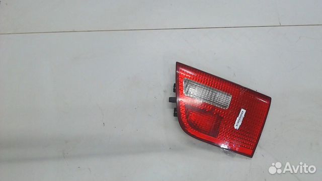 Фонарь крышки багажника правый BMW X5 E53, 2002 Фонарь крышки багажника правый BMW X5 E53, 2002