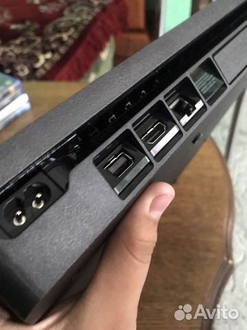 PlayStation 4 slim