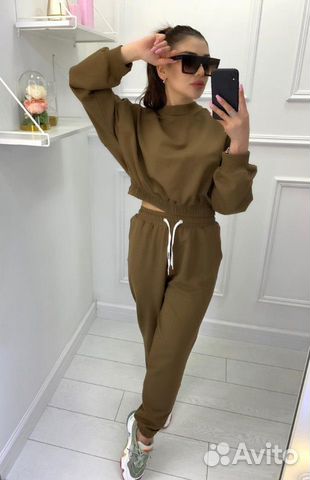 Спортивный костюм Спортивный костюм