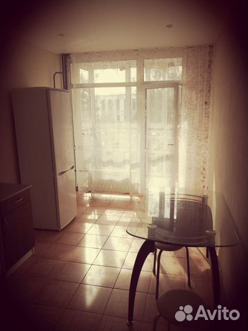 1-к квартира, 42 м², 4/10 эт.