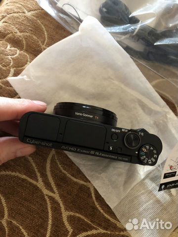Компактный фотоаппарат Sony HSC-HX80