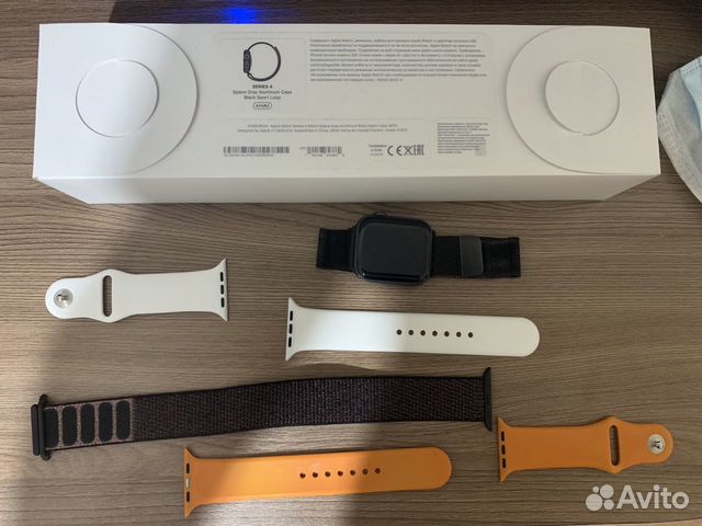 Apple watch series 4 space gray