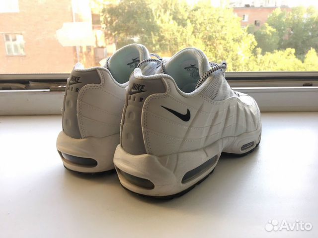 Кроссовки Nike Air Max 95 white Кроссовки Nike Air Max 95 white