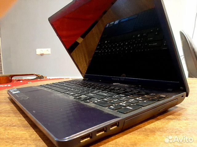 Ноутбук Sony Vaio pcg-71812v