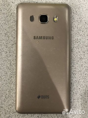 Телефон samsung Galaxy J5 (2016) года