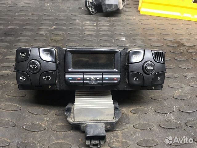 Блок управ климат-контролем Mercedes W220