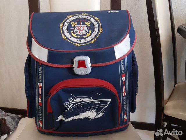 Рюкзак школьный