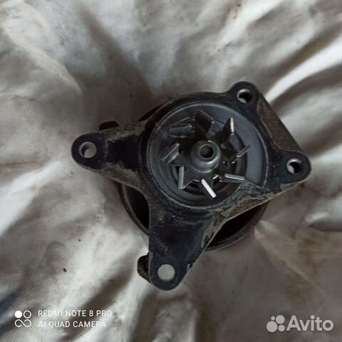 Водяной насос(помпа) на Ниссан хтрейл Т31