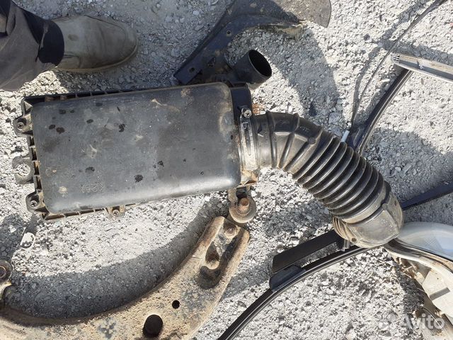 Корпус воздушного фильтра Kia Spectra