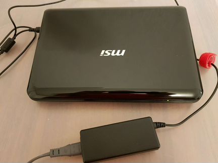 Нетбук MSI wind U100