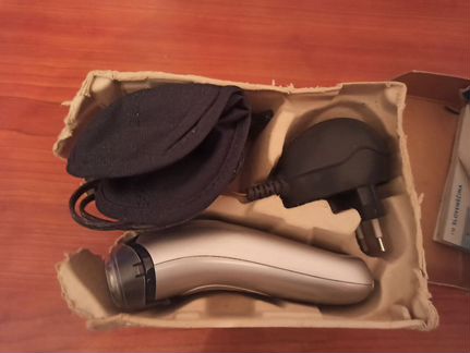 Электробритва Philips Philishave Quadra HQ 663