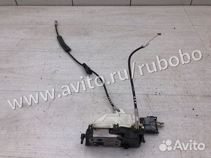 Замок двери передний правый Peugeot 308 1 EP6 2009