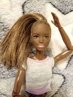 Барби негритянка made to move
