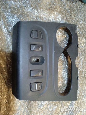 Рамка магнитолы Renault Logan