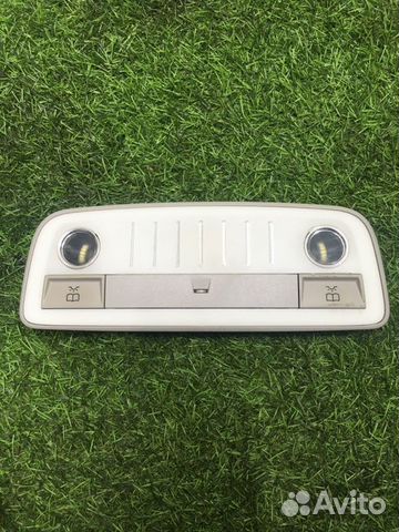 Плафон подсветки салона Mercedes E W212 3.5 2009