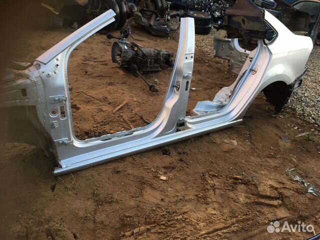 Левый порог Volkswagen polo