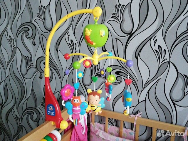 Музыкальная карусель на кроватку