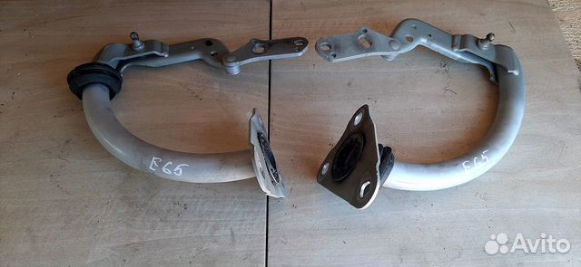 Петля крышки багажника BMW 7-Series E60