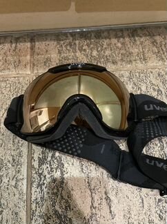 Горнолыжные очки uvex