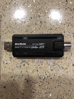 Внешний тв-тюнер AverMedia AverTV Hybrid Volar HX