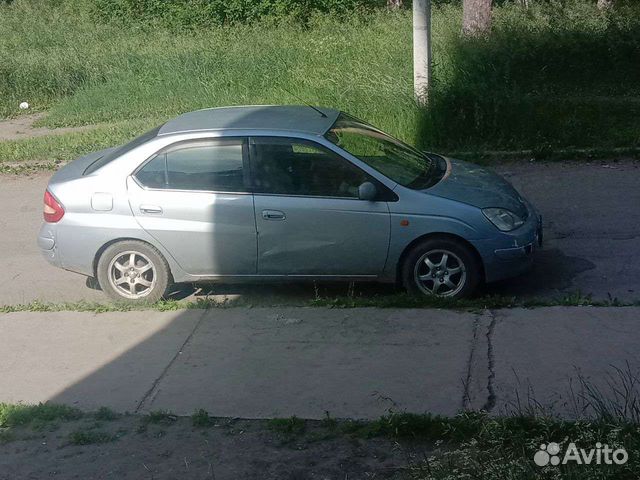 Toyota Prius 1.5 AT, 2000, битый, 495 000 км