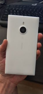 Телефон Nokia Lumia 1520