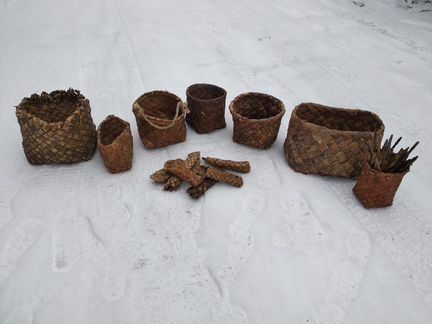 Берестяные лукошки