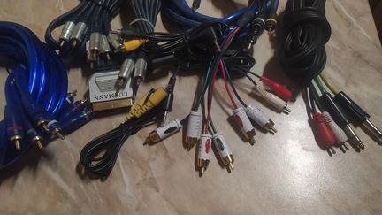 Провода кабели тюльпан RCA колокольчики