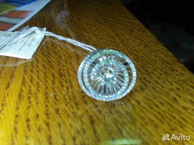 Кольцо с фианитами